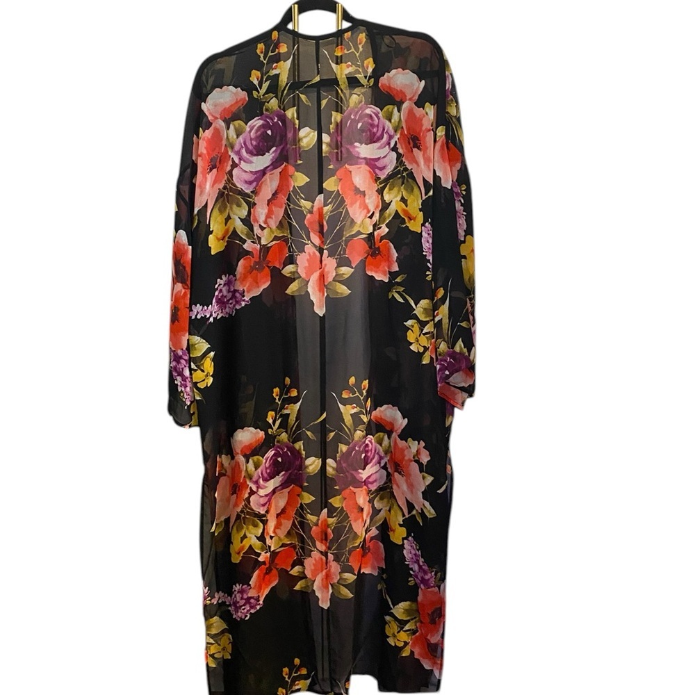 Done not available  black open-front coverup kimono Resortwear vacation spring - Picture 6 of 6